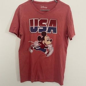 American Eagle mens disney tee